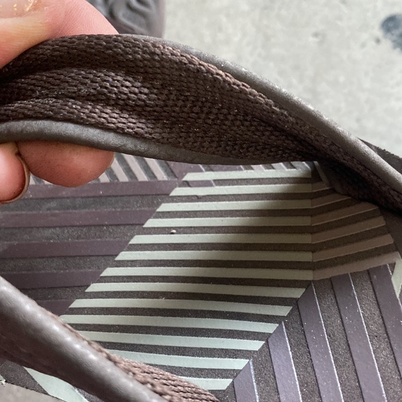 Boys Reef Flip Flips 🌵4/5 - Picture 5 of 5